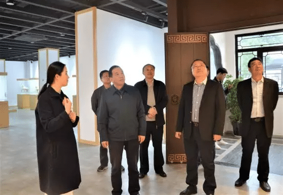 ���ι��� - ����