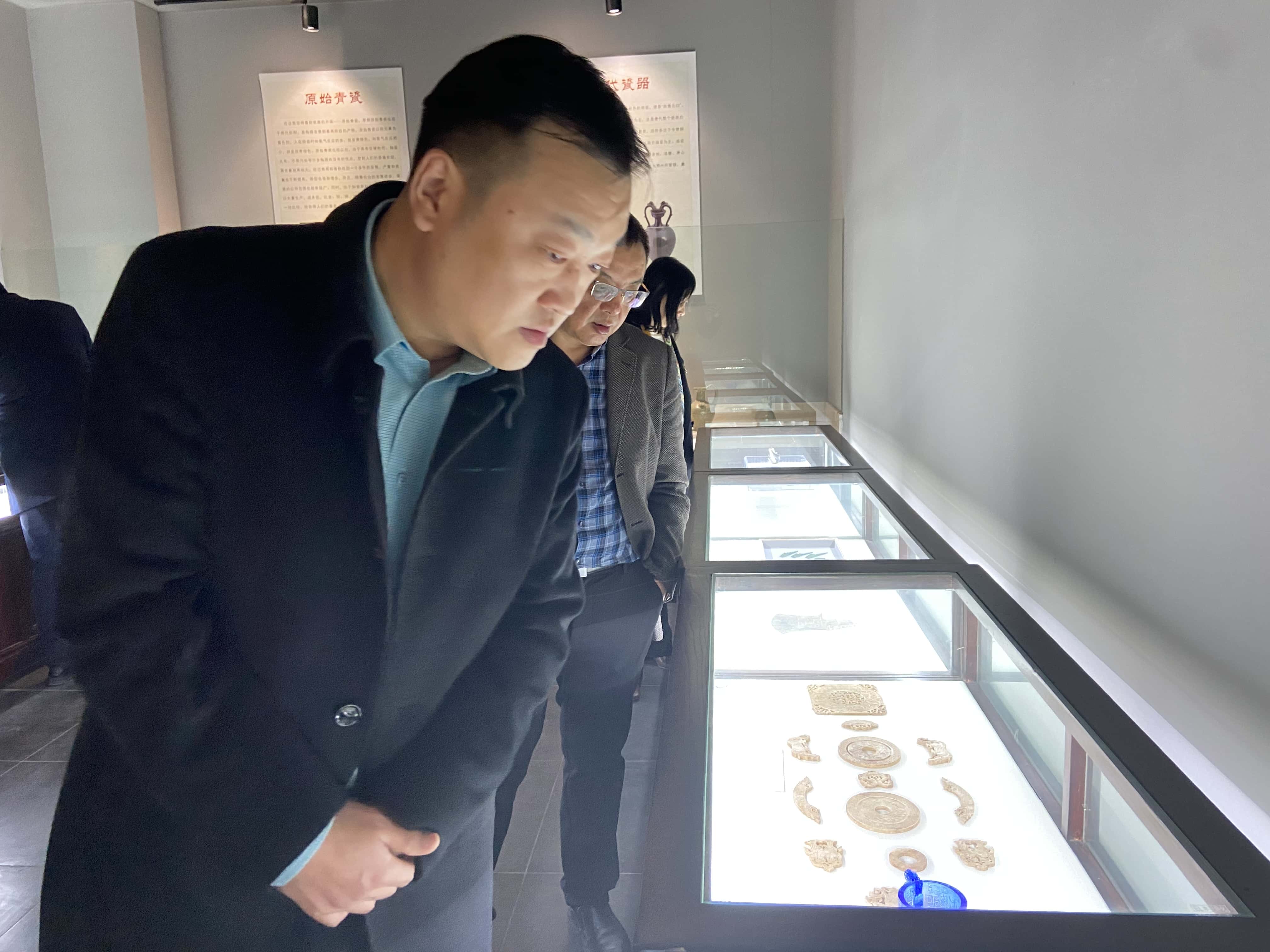 ���ι��� - ����